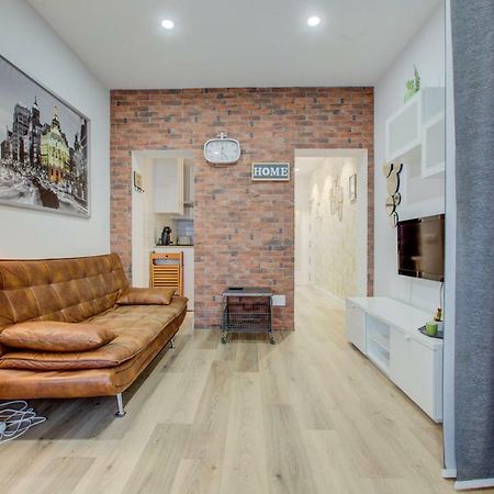 Ferienwohnung Apartamento Estudio Centro Madrid Exterior foto