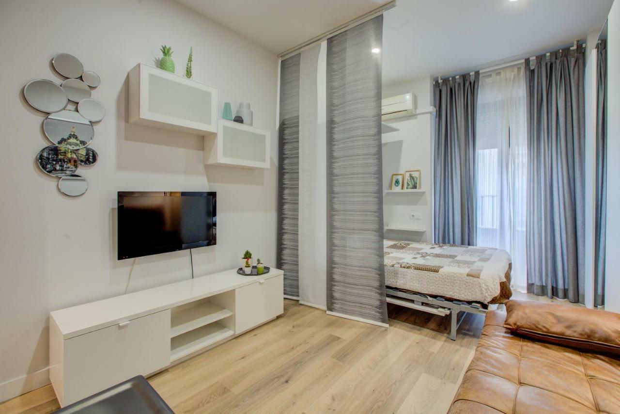 Ferienwohnung Apartamento Estudio Centro Madrid Exterior foto